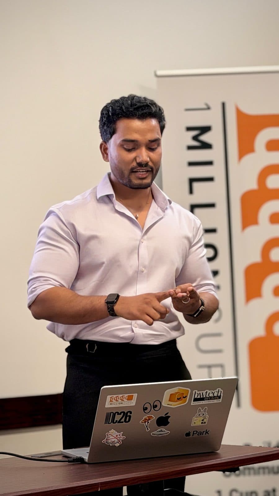 Manikanta presenting ZEALO at 1 Million Cups Baltimore